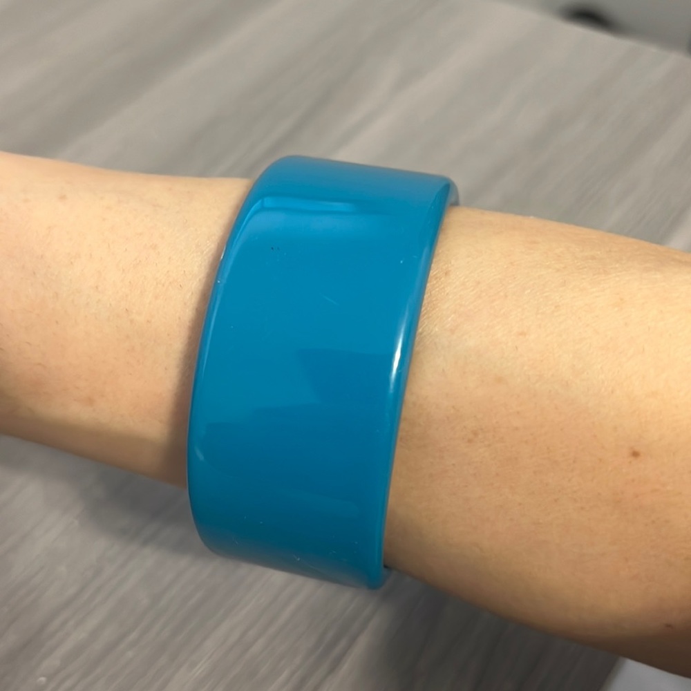 Vintage Lucite Plastic Bangle Bracelet, Teal